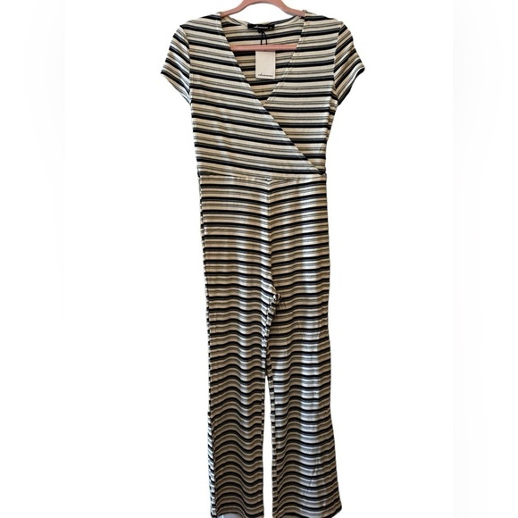 Olivaceous Striped Jumpsuit Size Medium - Picture 2 of 8